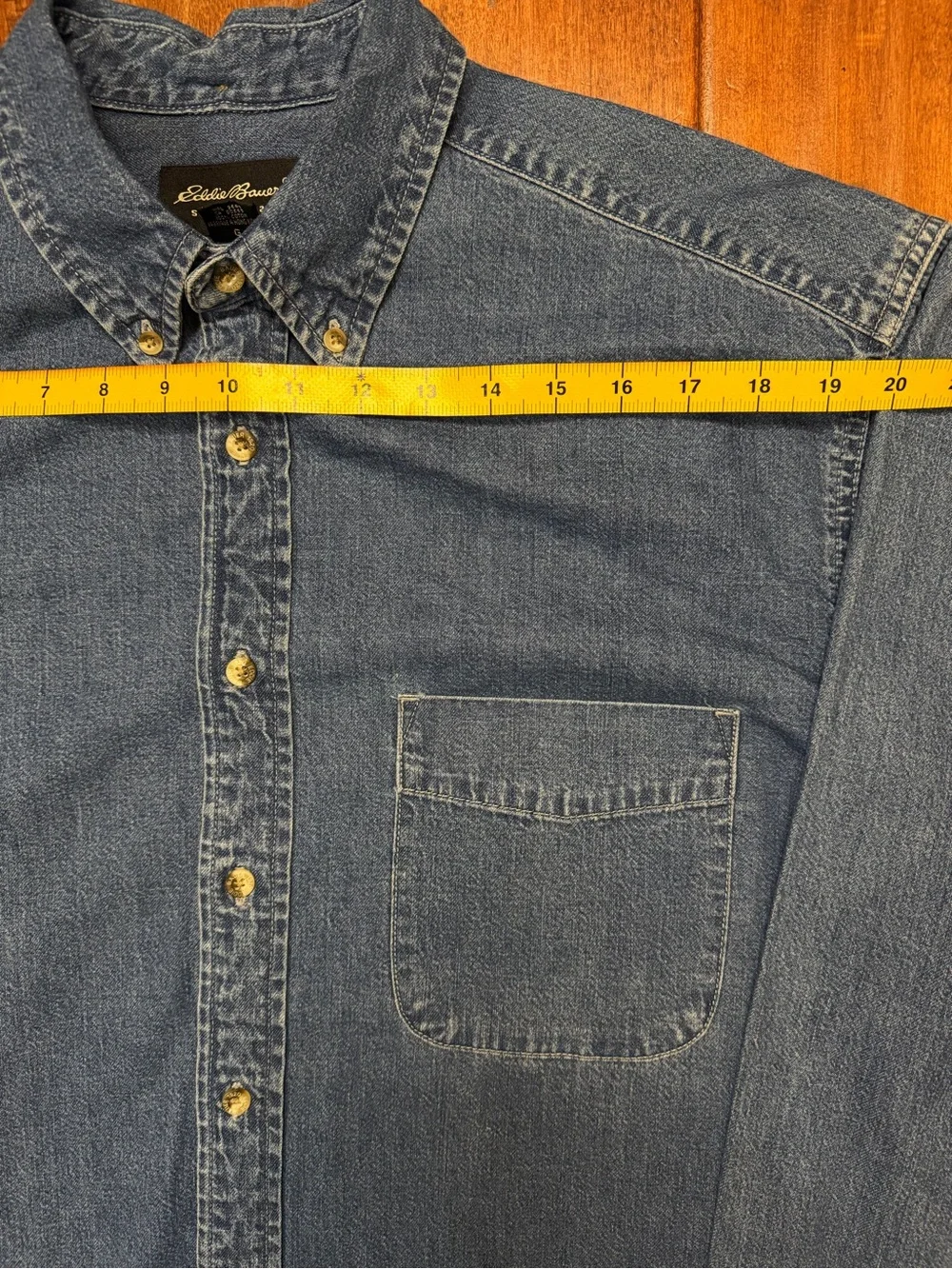 Vintage 90s Eddie Bauer Blue Denim Button-Down Shirt Hong Kong